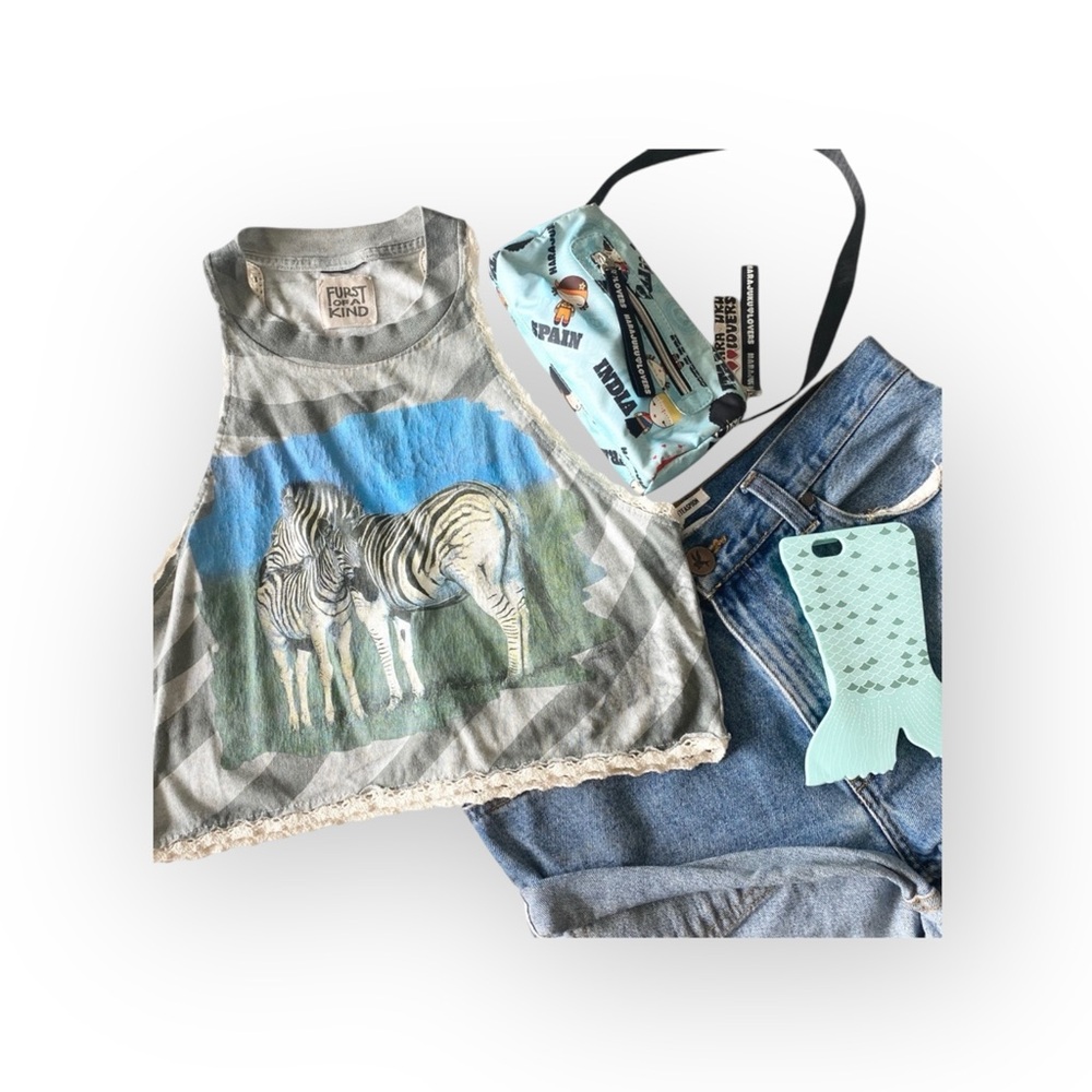 new LF Furst of a Kind ϟ Vintage Upcycled Zebra Graphic Lace Trim Tank Tee ϟ 0-4 - Picture 10 of 15